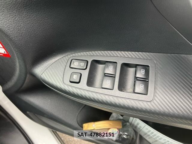 Mitsubishi ECLIPSE CROSS 2020-01 8245112-14