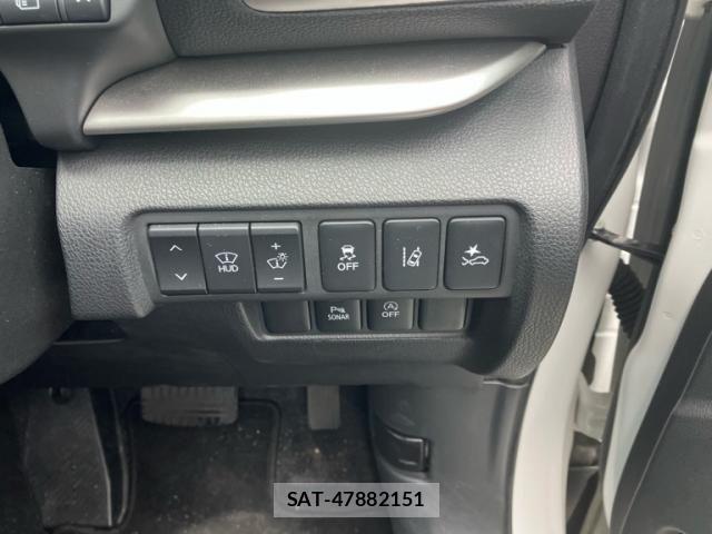 Mitsubishi ECLIPSE CROSS 2020-01 8245112-15