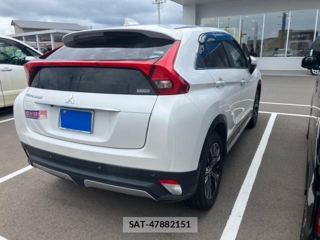 Mitsubishi ECLIPSE CROSS 2020-01 8245112-2