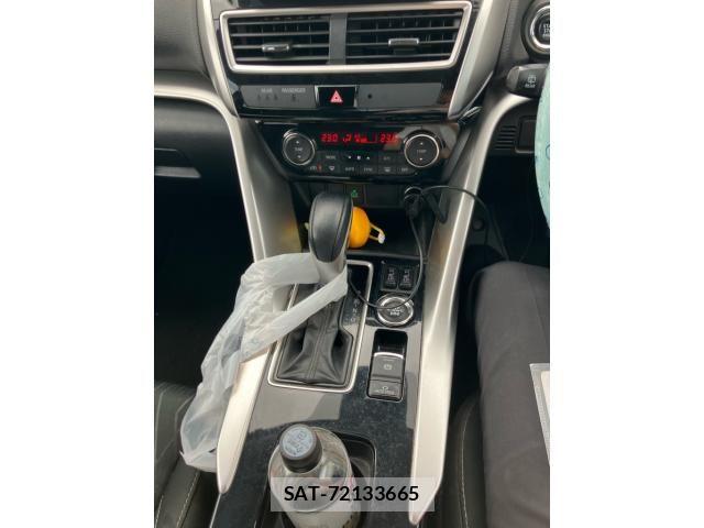 Mitsubishi ECLIPSE CROSS 2019-05 8314277-18