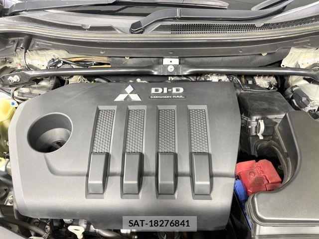 Mitsubishi ECLIPSE CROSS 2019-09 8335652-17