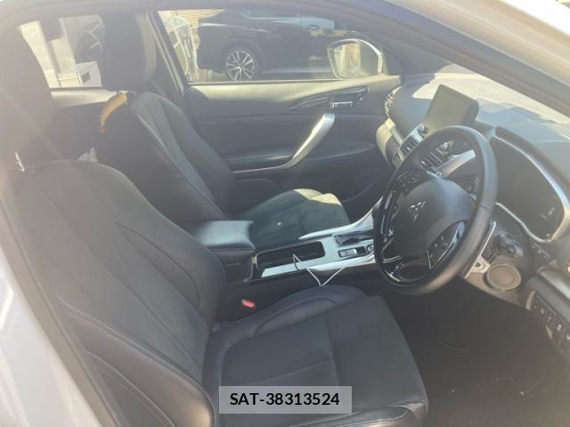 Mitsubishi ECLIPSE CROSS 2022-03 8335651-10