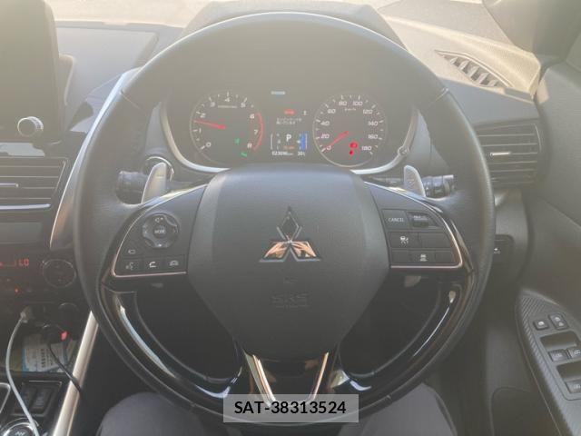 Mitsubishi ECLIPSE CROSS 2022-03 8335651-15