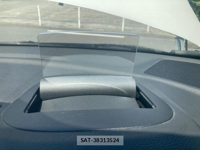Mitsubishi ECLIPSE CROSS 2022-03 8335651-24