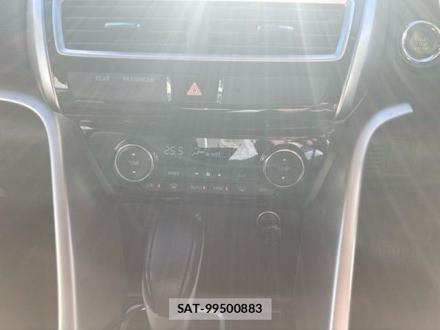 Mitsubishi ECLIPSE CROSS 2018-03 8354357-17