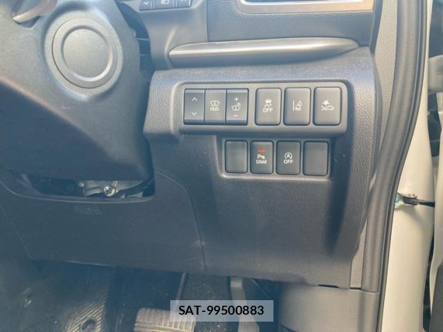 Mitsubishi ECLIPSE CROSS 2018-03 8354357-21