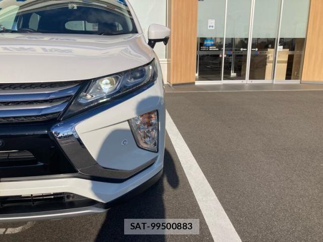 Mitsubishi ECLIPSE CROSS 2018-03 8354357-2