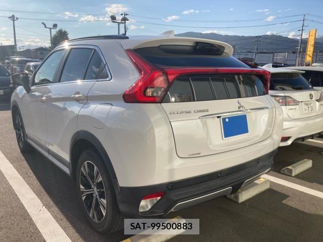 Mitsubishi ECLIPSE CROSS 2018-03 8354357-4