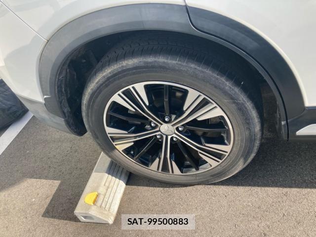 Mitsubishi ECLIPSE CROSS 2018-03 8354357-7