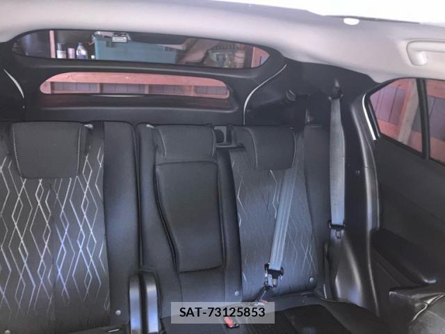 Mitsubishi ECLIPSE CROSS 2020-09 8412136-14