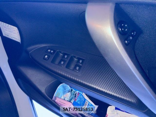 Mitsubishi ECLIPSE CROSS 2020-09 8412136-15