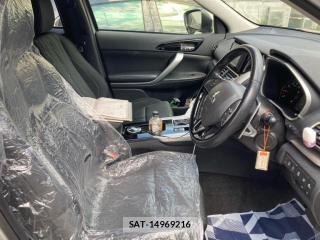 Mitsubishi ECLIPSE CROSS 2018-03 8457395-8