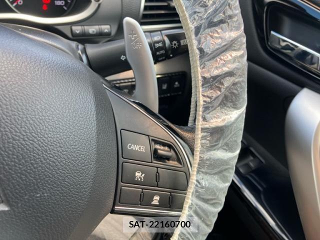 Mitsubishi ECLIPSE CROSS 2018-10 8457387-21