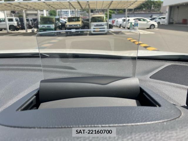 Mitsubishi ECLIPSE CROSS 2018-10 8457387-28