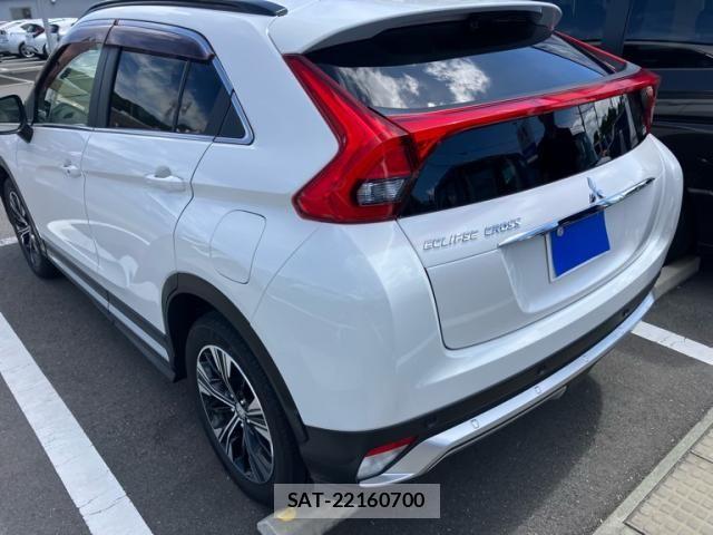 Mitsubishi ECLIPSE CROSS 2018-10 8457387-4