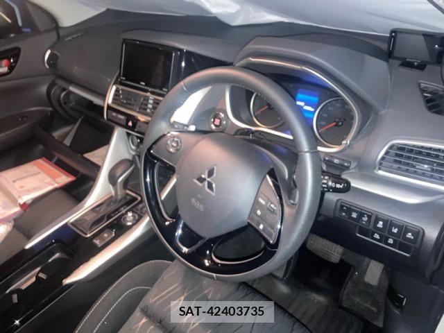 Mitsubishi ECLIPSE CROSS 2020-01 8658872-12