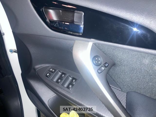 Mitsubishi ECLIPSE CROSS 2020-01 8658872-13