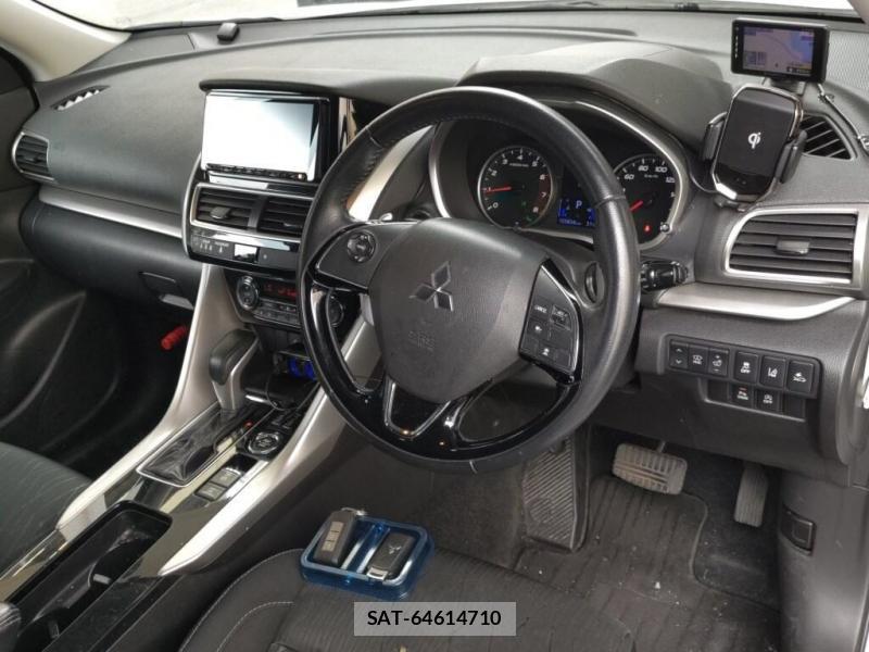 Mitsubishi  2020-02 8711422-4