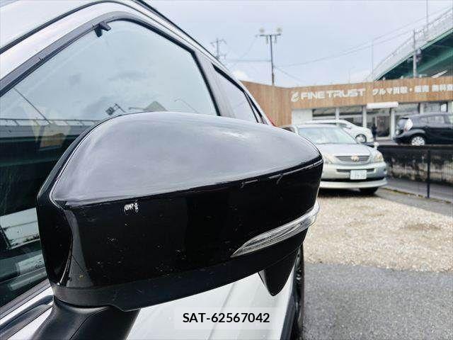Mitsubishi ECLIPSE CROSS 2019-06 8741809-23