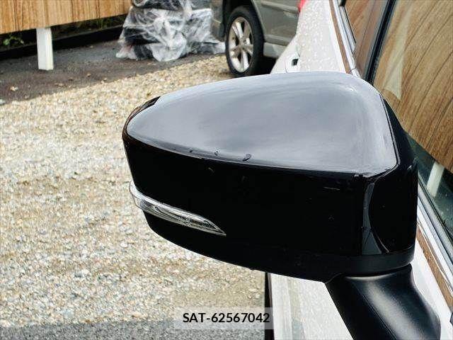 Mitsubishi ECLIPSE CROSS 2019-06 8741809-24