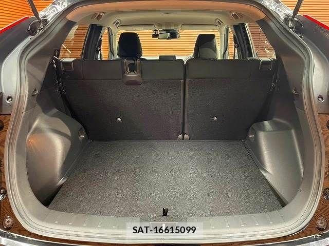 Mitsubishi ECLIPSE CROSS 2020-07 8741808-12