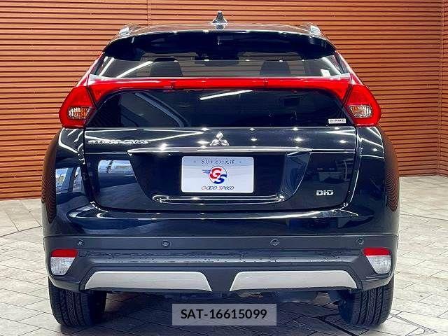 Mitsubishi ECLIPSE CROSS 2020-07 8741808-15