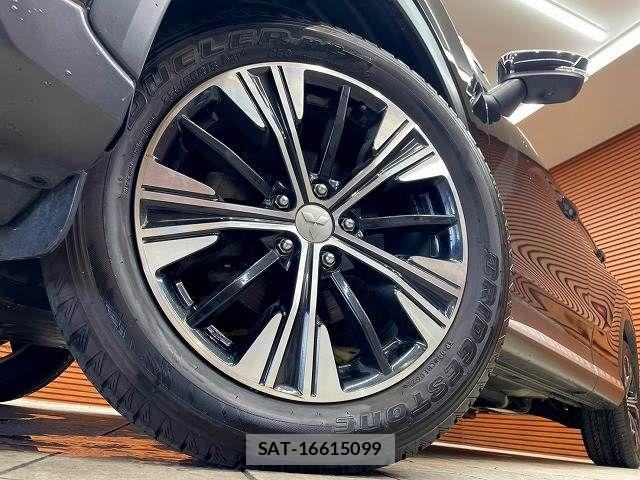 Mitsubishi ECLIPSE CROSS 2020-07 8741808-18