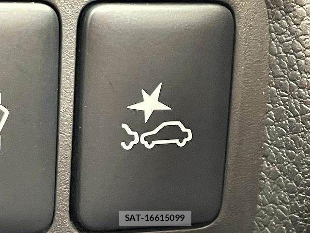 Mitsubishi ECLIPSE CROSS 2020-07 8741808-7