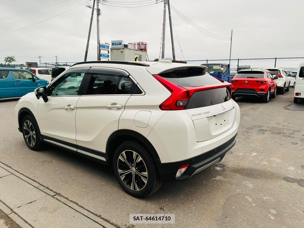 Mitsubishi ECLIPSE CROSS 2020-02 8711422-2