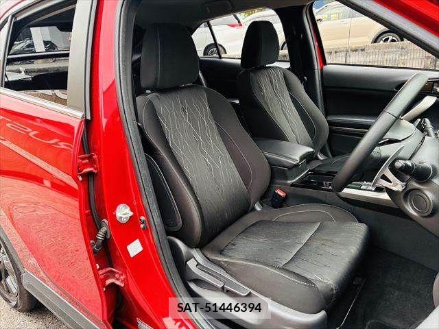 Mitsubishi ECLIPSE CROSS 2019-06 8828829-7
