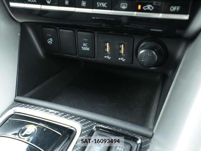 Mitsubishi ECLIPSE CROSS 2023-03 1206223-16
