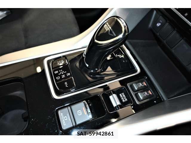 Mitsubishi ECLIPSE CROSS 2022-09 1693166-11