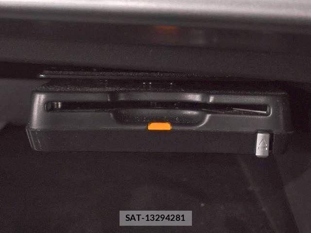 Mitsubishi ECLIPSE CROSS 2020-12 2727421-12