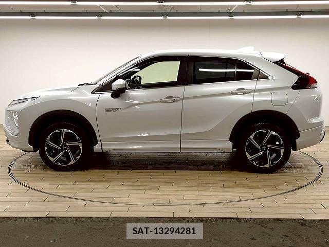 Mitsubishi ECLIPSE CROSS 2020-12 2727421-17