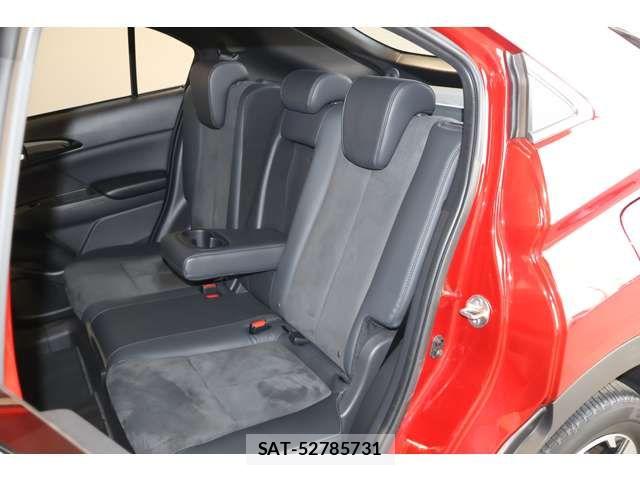 Mitsubishi ECLIPSE CROSS 2021-08 5866981-6