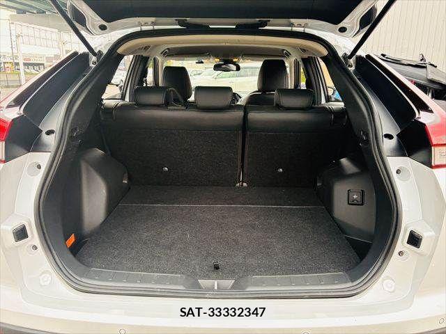 Mitsubishi ECLIPSE CROSS 2021-04 6671198-9