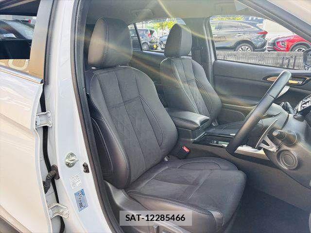 Mitsubishi ECLIPSE CROSS 2021-11 6671199-7