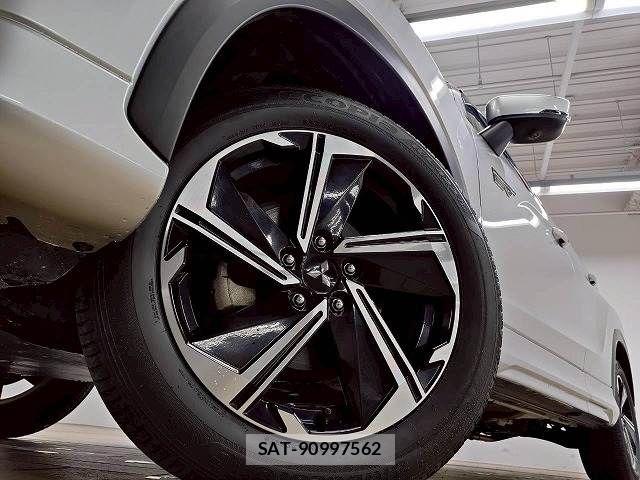 Mitsubishi ECLIPSE CROSS 2021-04 6671197-11