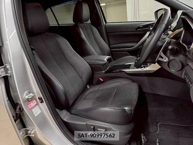 Mitsubishi ECLIPSE CROSS 2021-04 6671197-8