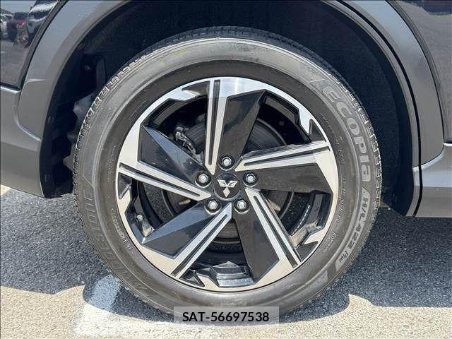 Mitsubishi ECLIPSE CROSS 2021-11 6814766-9