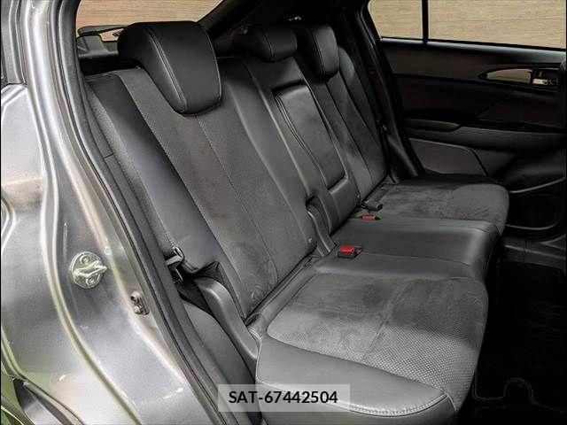 Mitsubishi ECLIPSE CROSS 2020-12 6814758-9