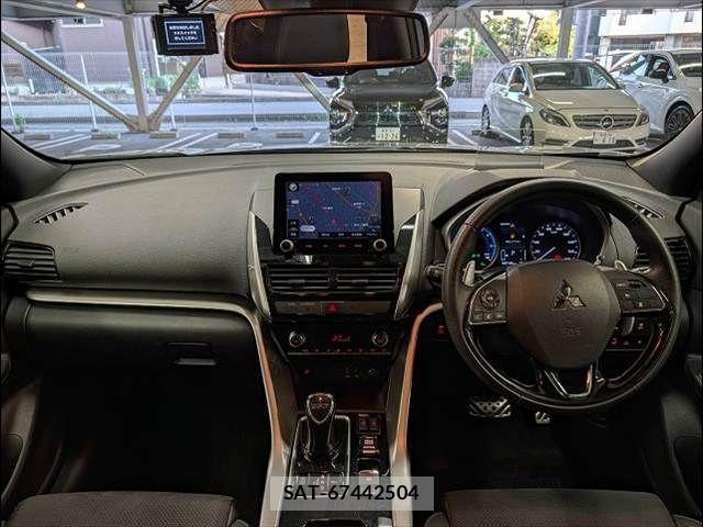 Mitsubishi ECLIPSE CROSS 2020-12 6814758-2