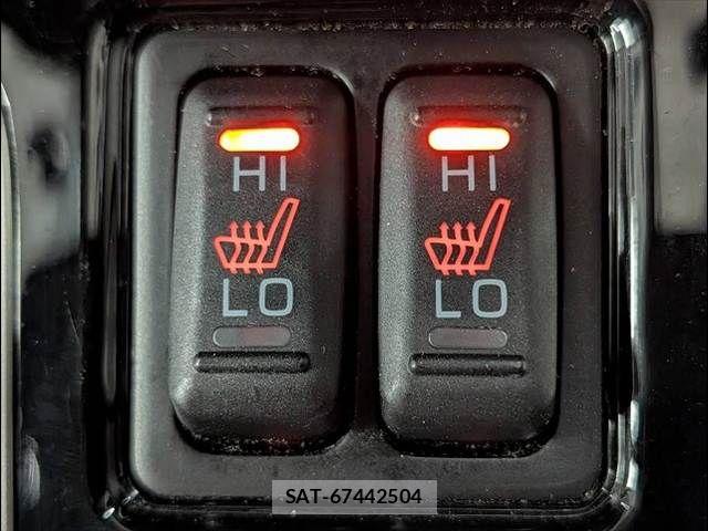 Mitsubishi ECLIPSE CROSS 2020-12 6814758-7