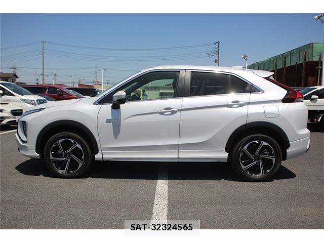 Mitsubishi ECLIPSE CROSS 2025-08 6993280-10