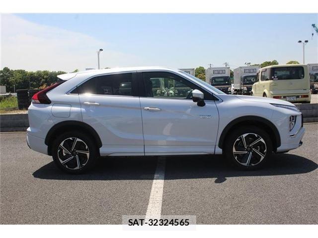 Mitsubishi ECLIPSE CROSS 2025-08 6993280-14