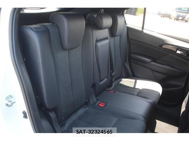 Mitsubishi ECLIPSE CROSS 2025-08 6993280-24