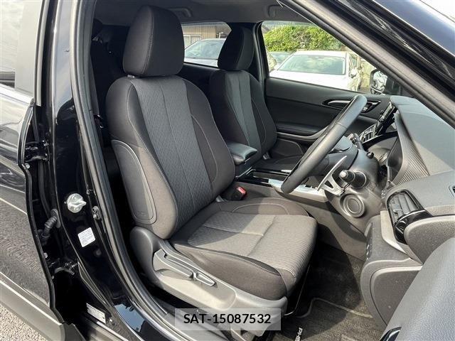 Mitsubishi ECLIPSE CROSS 2023-01 6993290-14