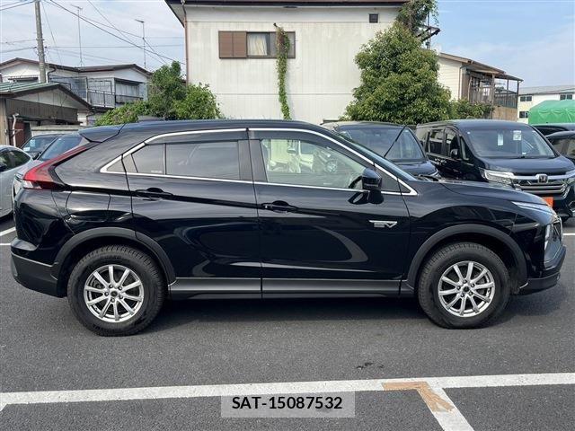 Mitsubishi ECLIPSE CROSS 2023-01 6993290-8