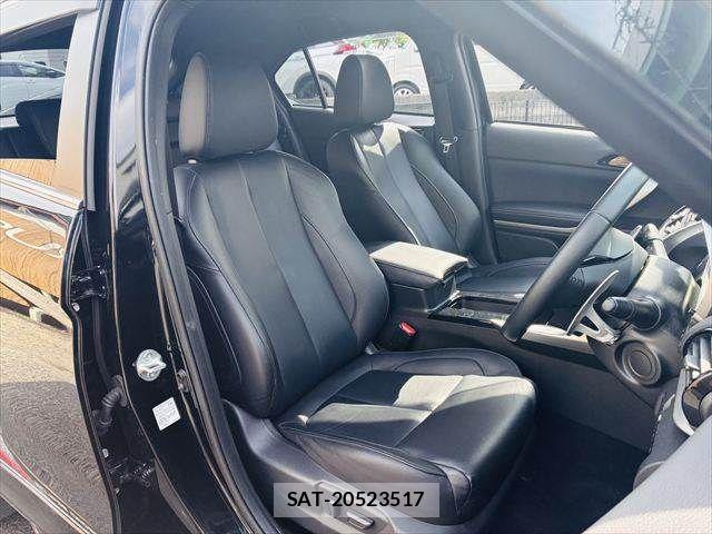 Mitsubishi ECLIPSE CROSS 2021-09 7217826-9