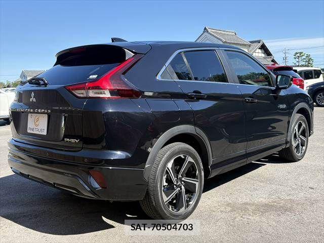 Mitsubishi ECLIPSE CROSS 2022-07 7217827-19